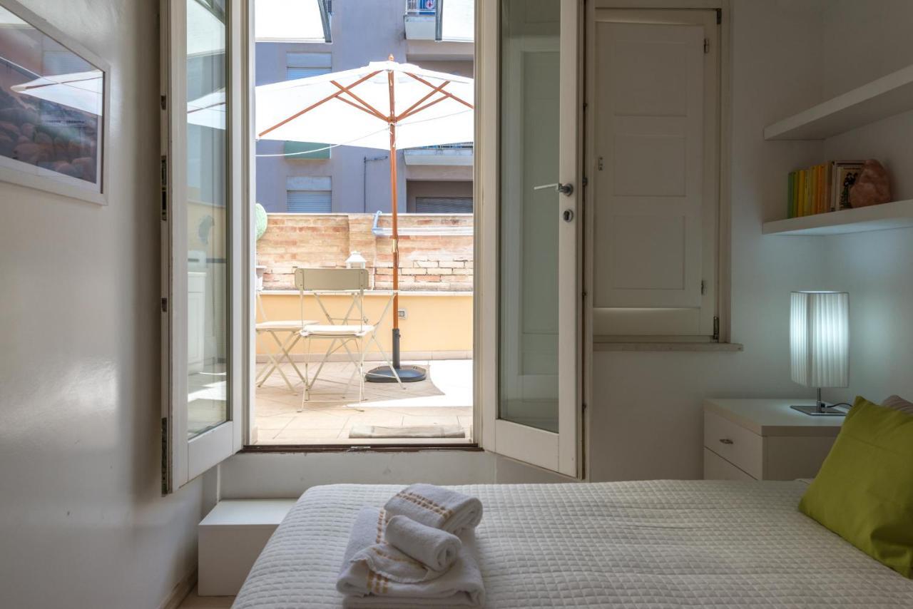 A Gem In The City Cagliari Exterior photo